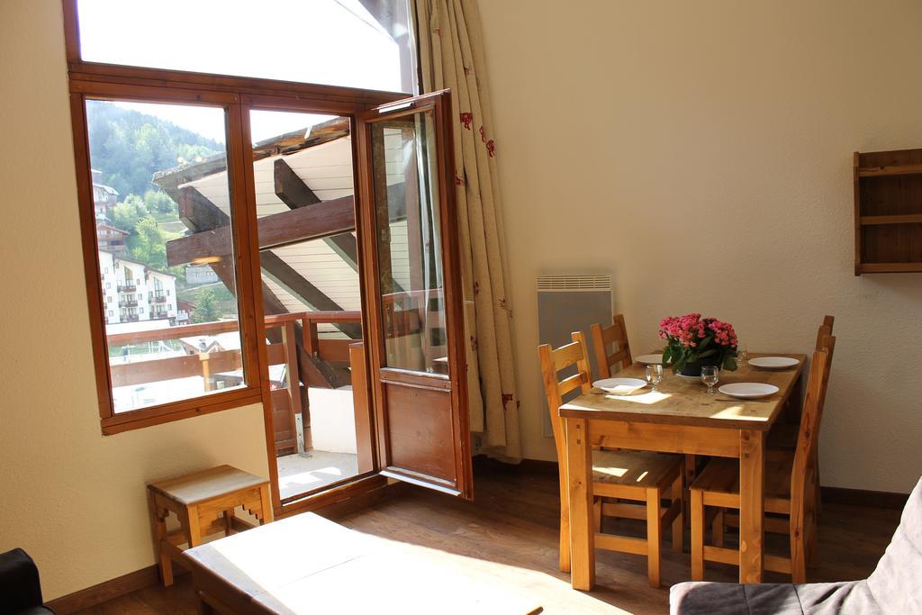 Residence Grand Bois Cles Blanches La Tania Εξωτερικό φωτογραφία
